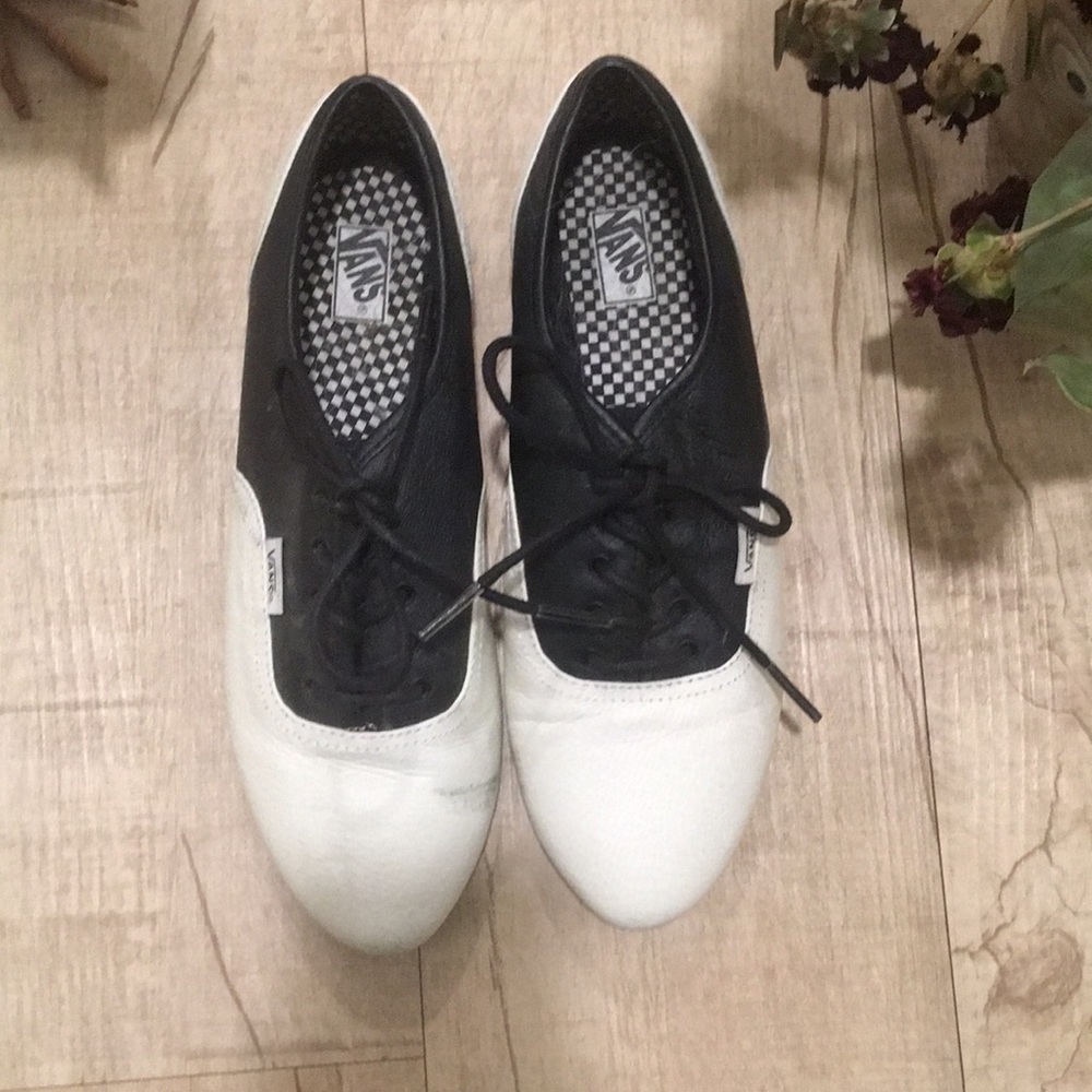 Retro/vintage style vans shoes